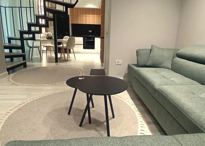 Duka 62 Embassy Block Vila *